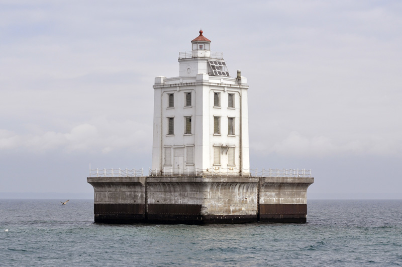 Martin Reef Lighthouse by Terry Pepper